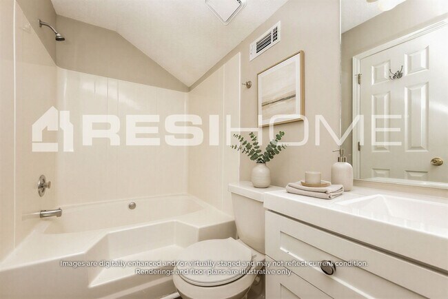 Building Photo - 2406 Iron Horse Dr