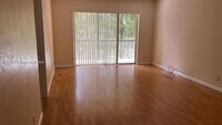 Building Photo - 8060 Fairview Dr