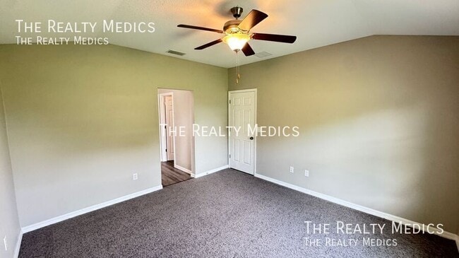 Building Photo - 8219 Cozumel Ln