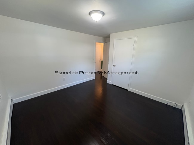 Building Photo - Newly Renovated Single Family Home For Ren...