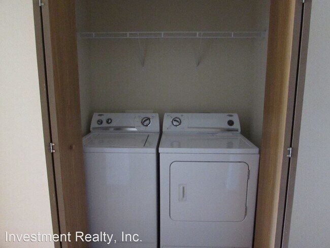 Building Photo - 20333 Skyview Dr