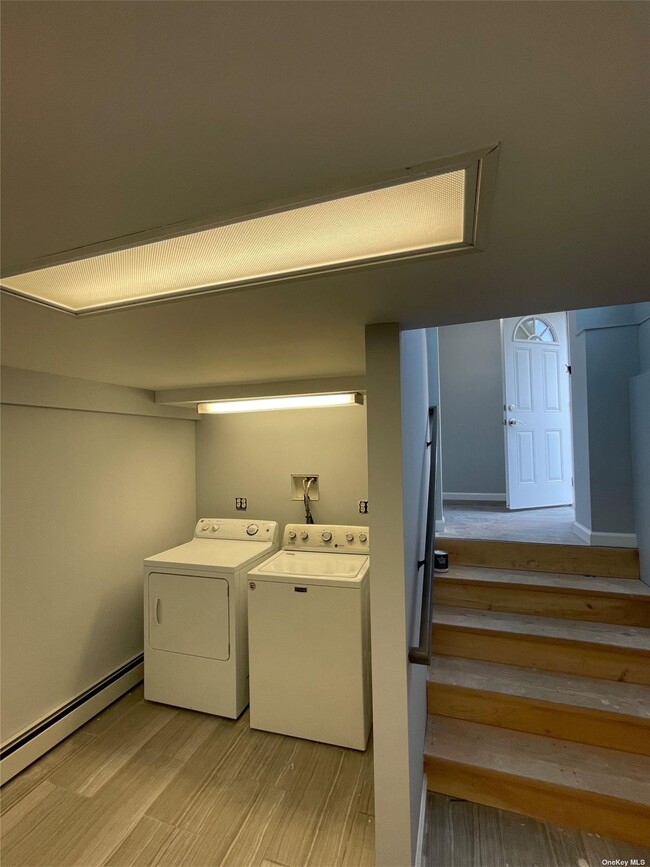 Building Photo - 3266 Brower Ave