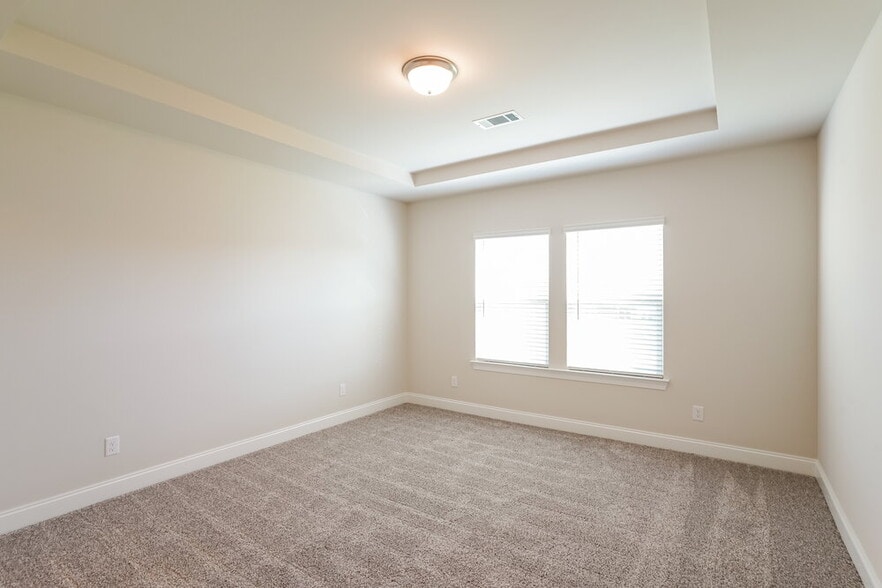 Building Photo - 1230 Dutch peak