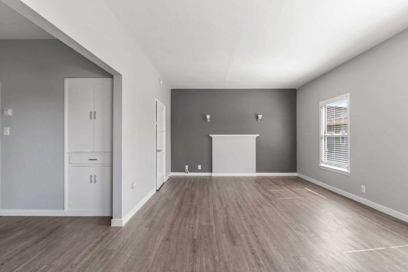 Building Photo - 2010 Pine Ave