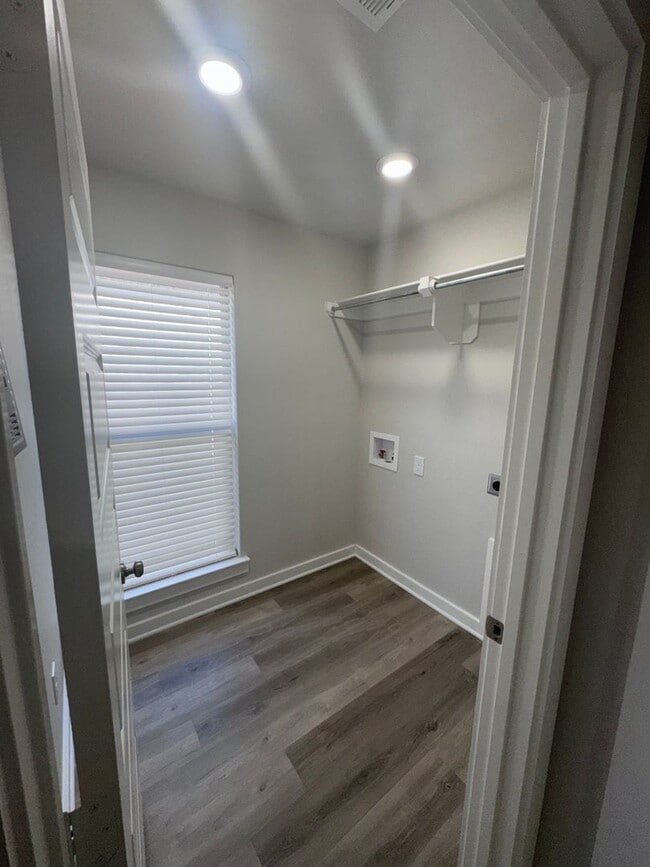 Building Photo - Newer Construction in Wolfforth