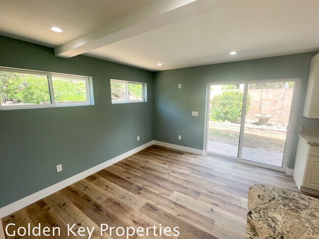 Building Photo - 4864 Alondra Way
