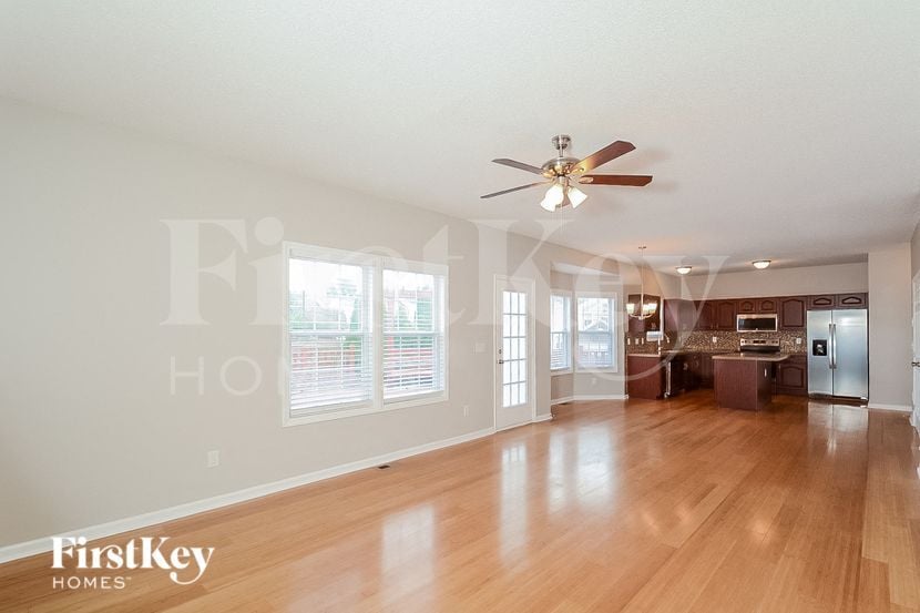 Building Photo - 4037 Mantua Way