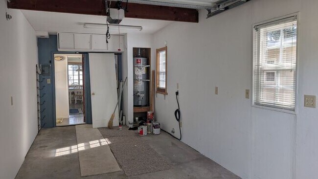 Building Photo - Charming New Monterey Home with Bay Views with all utilities included