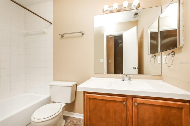 Building Photo - 6787 Brittany Chase Ct