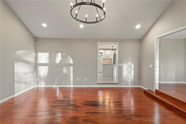 Building Photo - 42 Belfield Dr