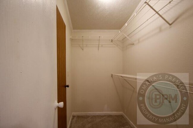 Building Photo - Discover this 3Bd/1Ba in Omaha, Ne