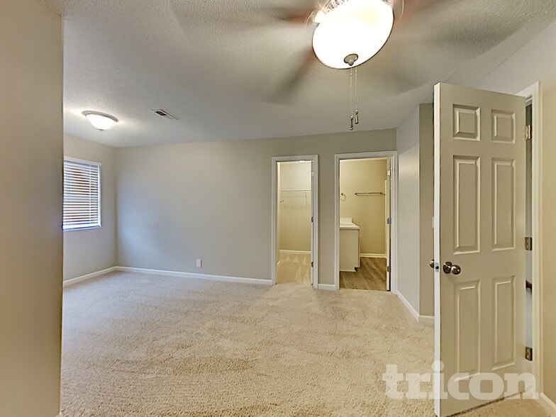 Building Photo - 5020 Boyd Dr