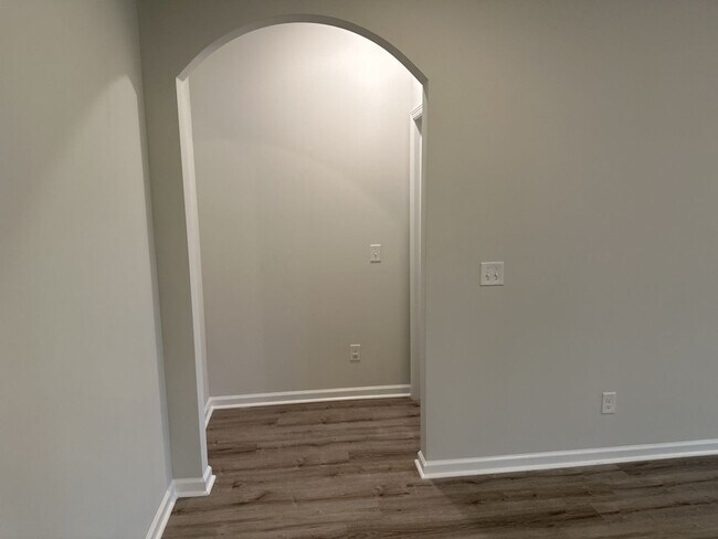 Building Photo - 5029 Castleoak Dr