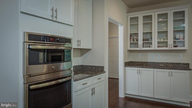 Building Photo - 8371 Jill Brenda Ct