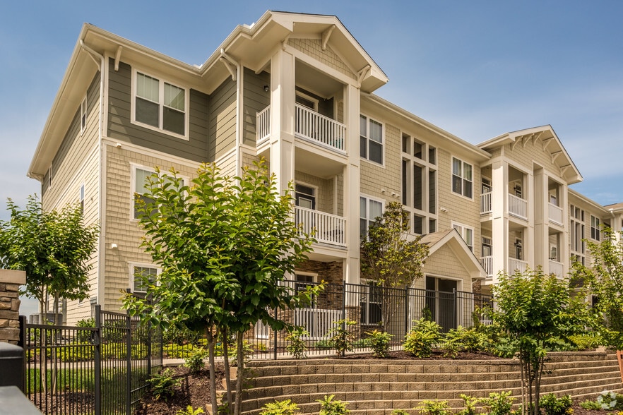 Grand Oak at Town Park 110 Townpark Dr Smyrna TN 37167 Apartment Finder