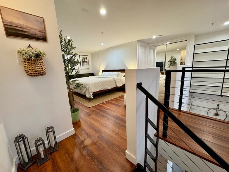 Building Photo - 828 Innes Ave