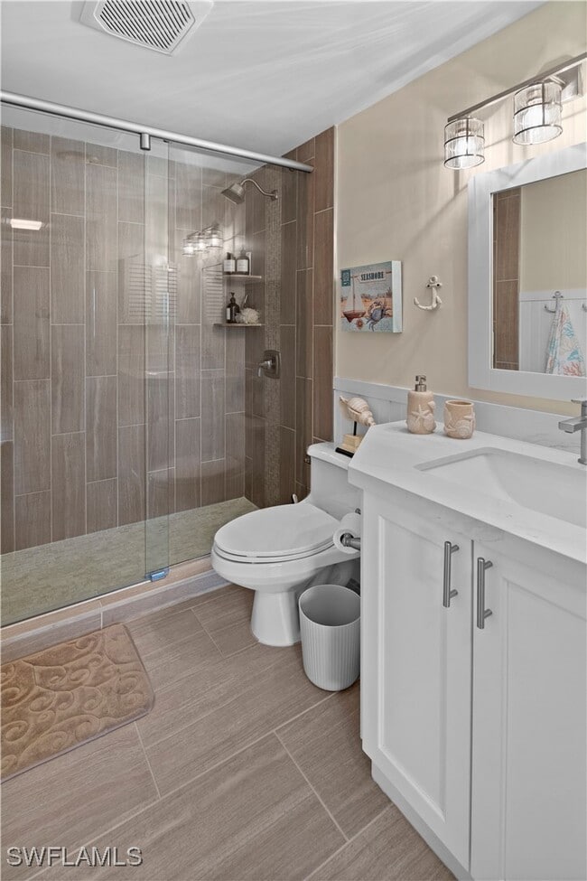 Building Photo - 240 Seaview Ct