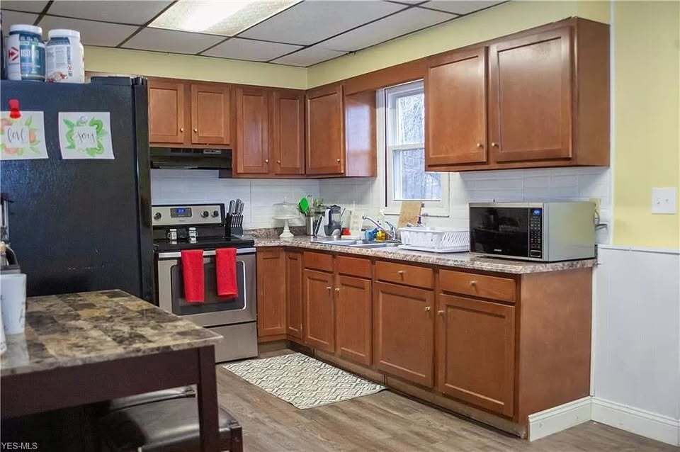 Building Photo - 7606 Thompson Sharpsville Rd NE