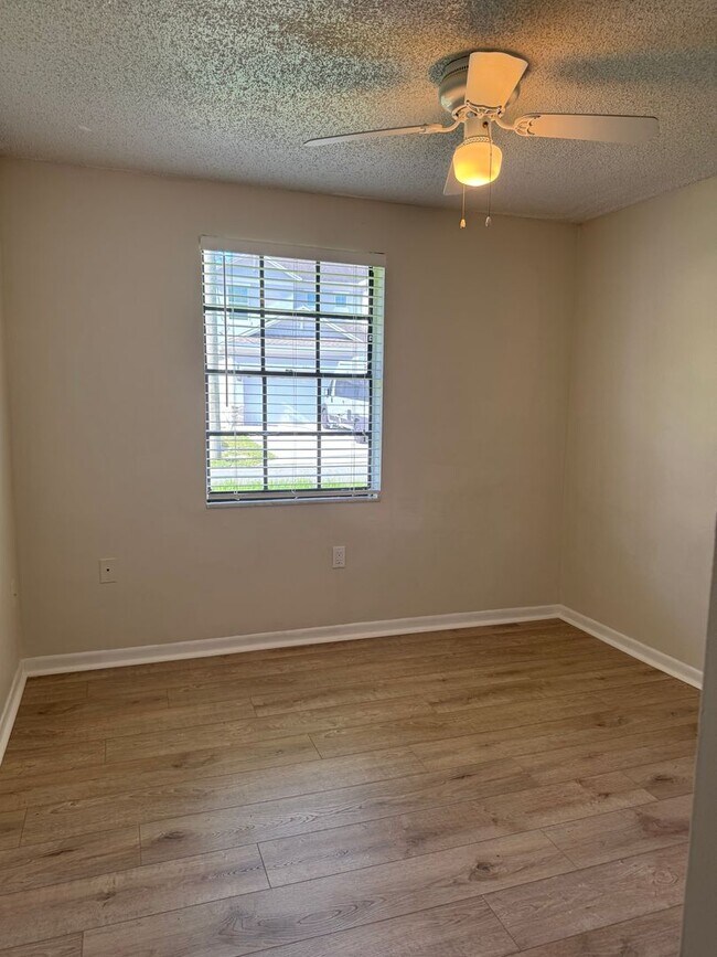 Building Photo - South Tampa Home