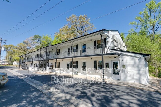 Building Photo - 37 Labrook Dr