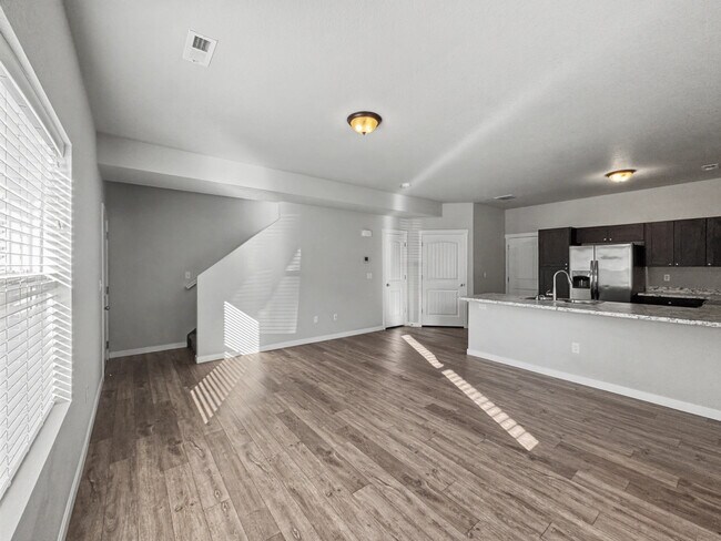 Building Photo - 4668 Ports Down Ln