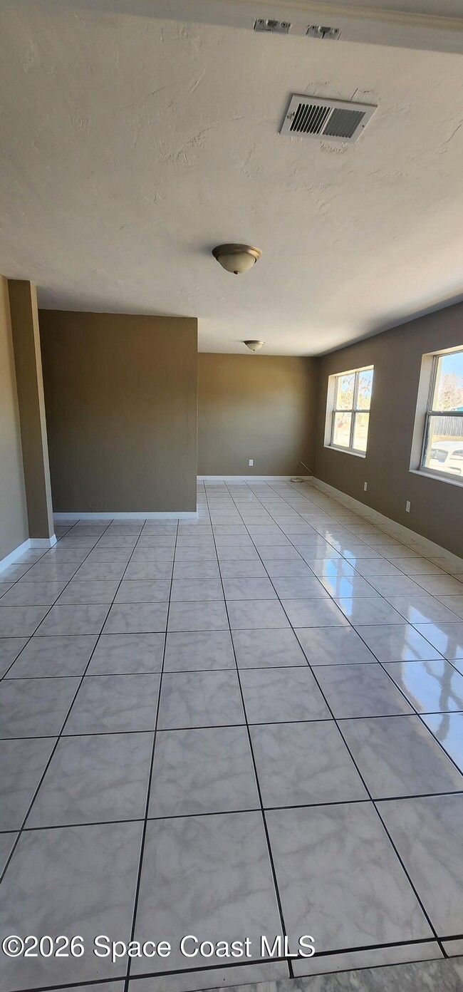 Building Photo - 4050 Banberry Ln