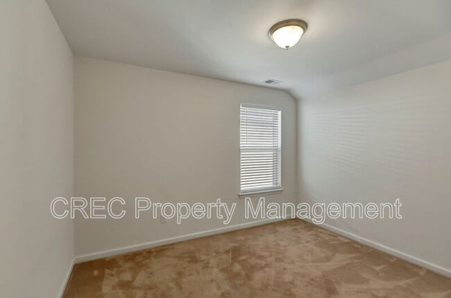 Building Photo - 1689 Eider Down Dr