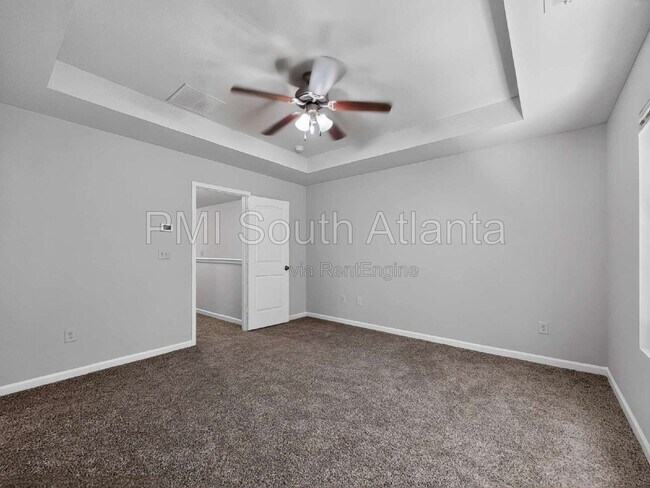 Building Photo - 6446 Grey Fox Way