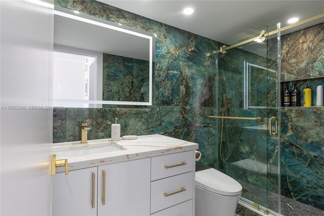 Building Photo - 1880 S Ocean Dr