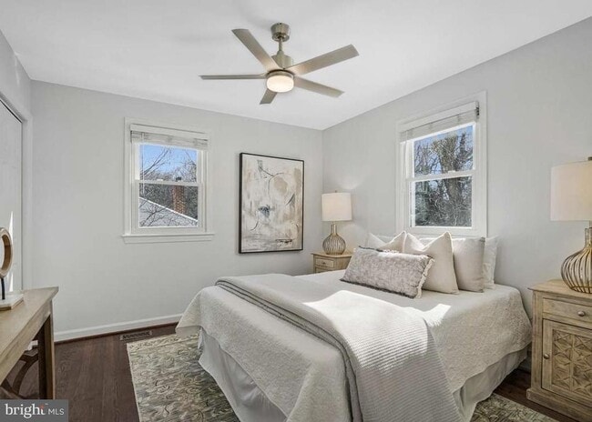 Building Photo - 2509 Oberlin Dr