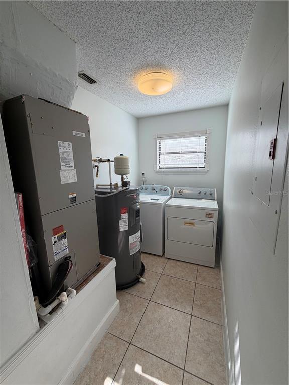 Building Photo - 6933 Rembrandt Dr