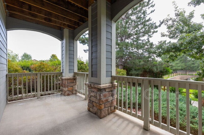 Building Photo - 1420 Whitehall Dr