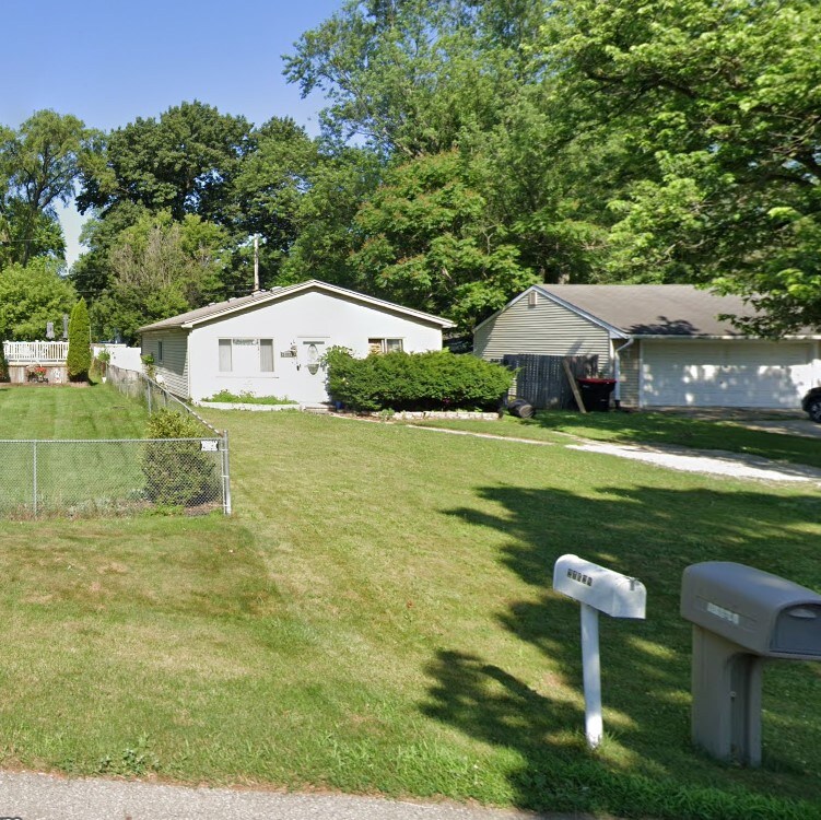 Building Photo - 21627 Negaunee