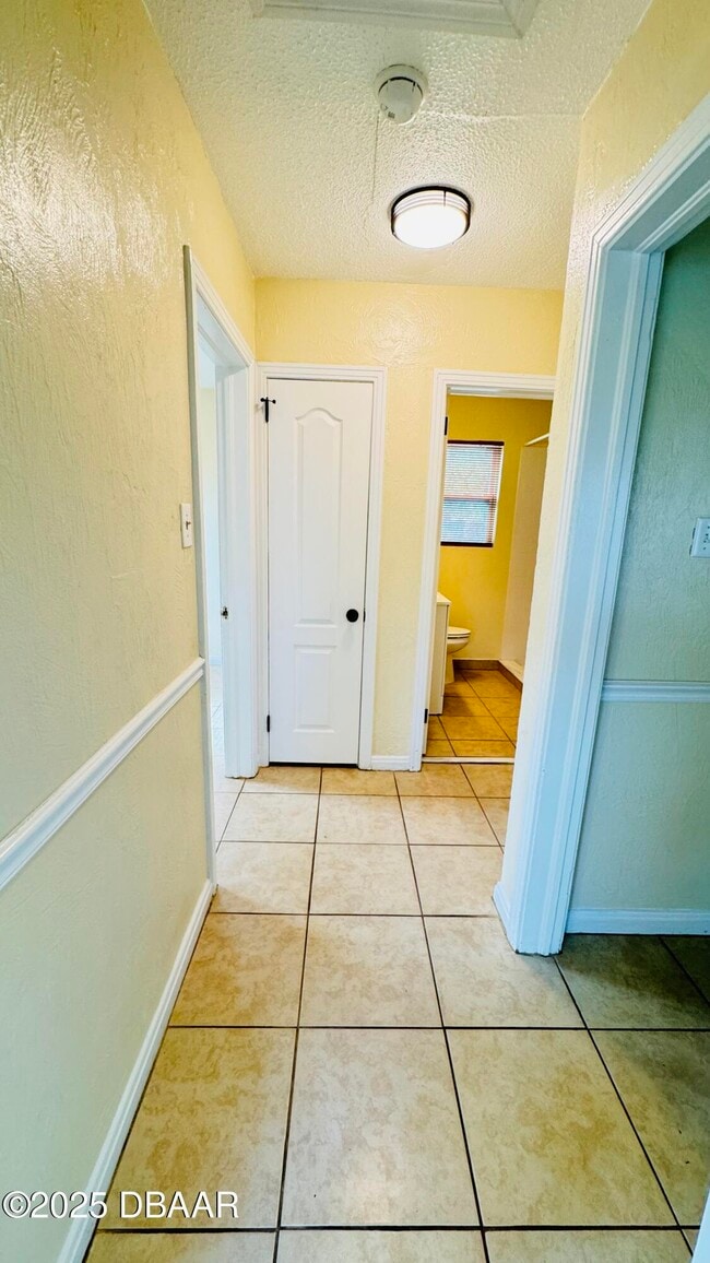 Building Photo - 4 Cypress Cir