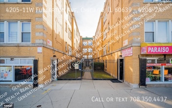 Building Photo - 11 W Fullerton Ave