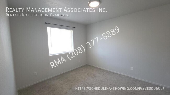 Building Photo - 13127 S Catawba River Ave