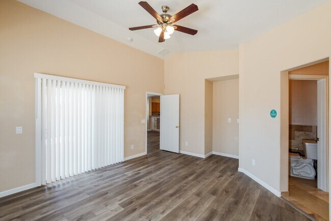 Building Photo - 25670 W St Kateri Ct
