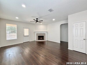 Building Photo - 726 Silverado Way