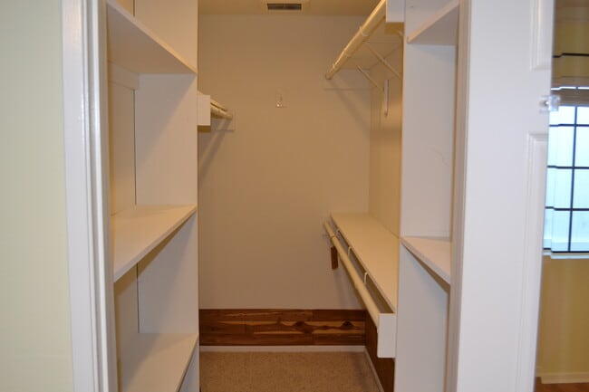 Building Photo - Three Bedroom Home + Detached Studio