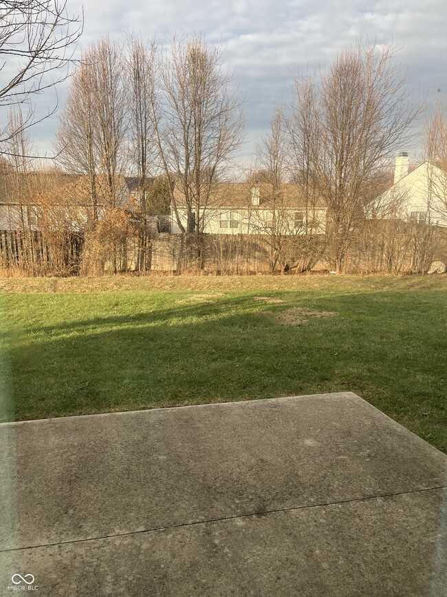 Building Photo - 2014 Falcon Ct