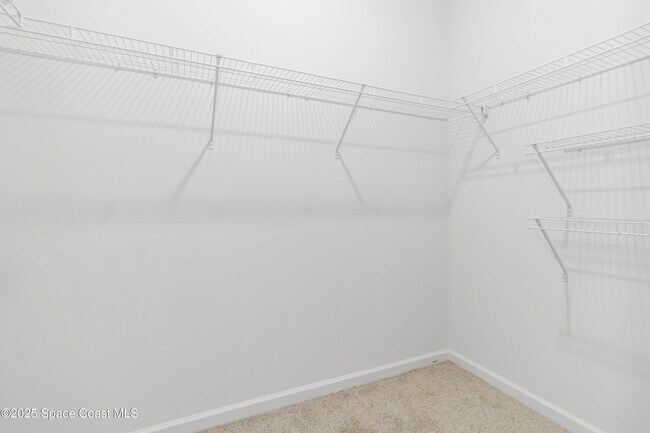 Building Photo - 947 Remington Green Dr SE