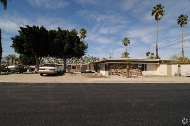 Building Photo - 37250 Bankside Dr