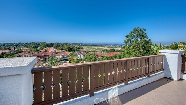 Building Photo - 9 Marisol