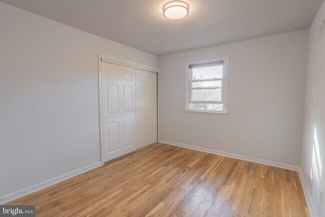 Building Photo - 11714 Tifton Dr