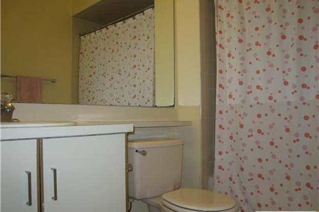 Building Photo - 1090 Schmidt Ln