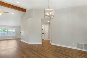 Building Photo - 501 Elm Ct