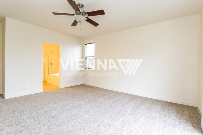 Building Photo - 1838 Stageline Cir