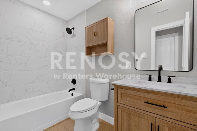 Building Photo - Completely Refreshed Arlington Home