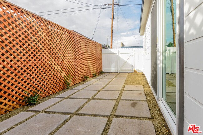 Building Photo - 1739 252nd St