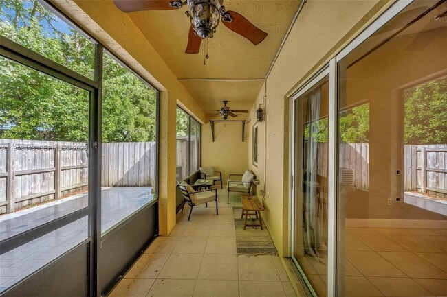 Building Photo - 1192 NE 32nd Ave